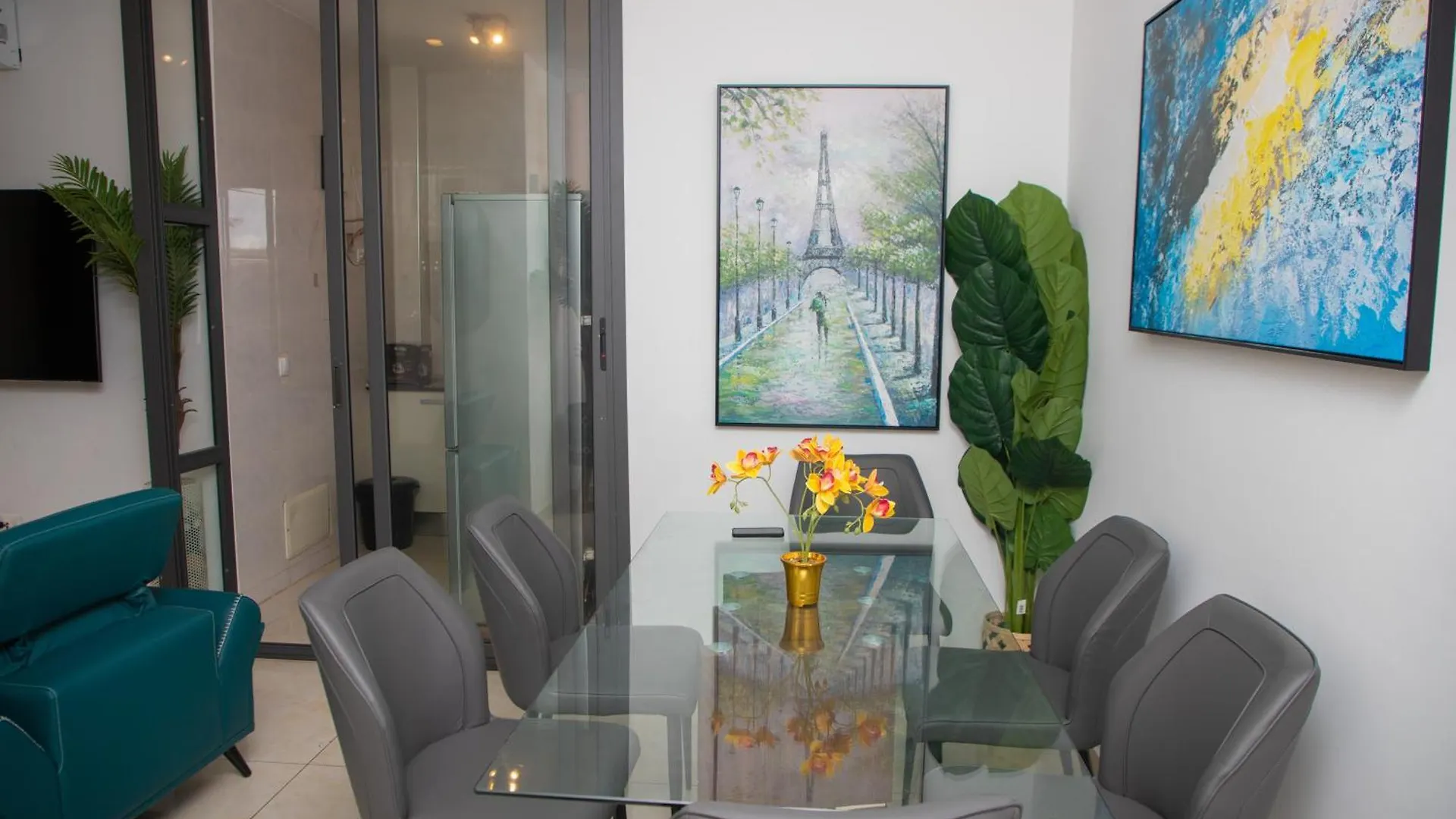 Residence Teranga Immo Luxe Residence Ndoumbe Sylla Dakar Apartment