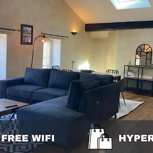 Market Square, Rooftop, 2 Chambres, All Inclusive , Roanne France