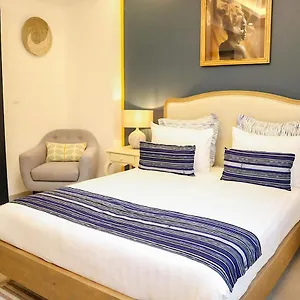 Appartement Chic In Virage Yoff,, Dakar